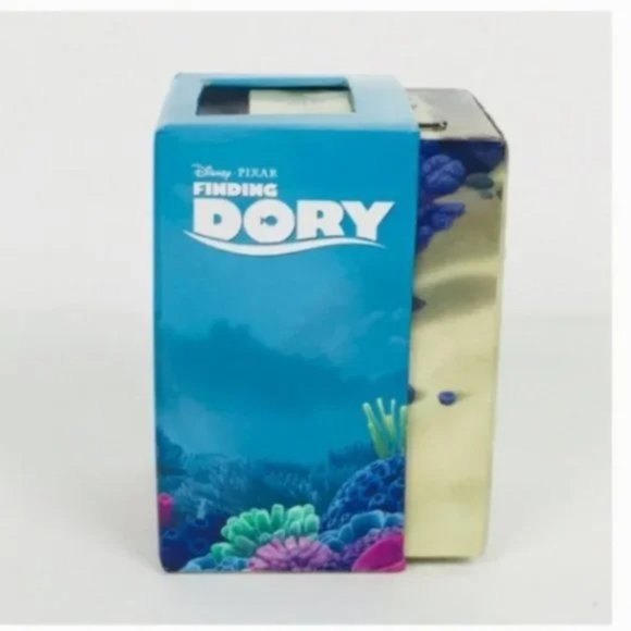 Disney Pixar Kids Finding Dory Blue And White Analog Wristwatch Watch - Picture 7 of 8